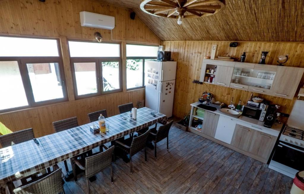 Casa Irimia Lägenhet Sulina Exteriör bild